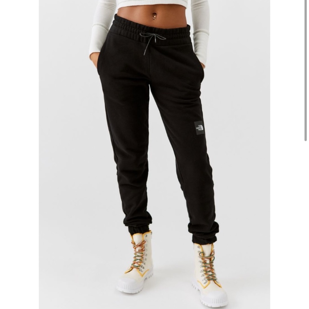 The North Face NSE Fine Jogger Pant